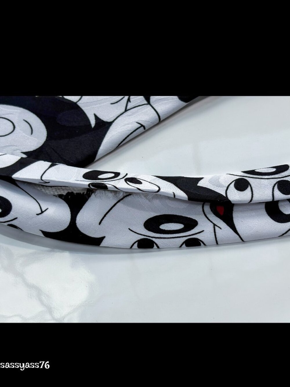 ▪️VTG▪️DISNEY▪️MICKEY UNLIMITED▪️Black & White Jacquard Satin MICKEY MOUSE Tie - Picture 5 of 5